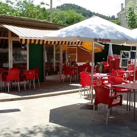 Albergue Valderrobres Auto Check-In Екстер'єр фото