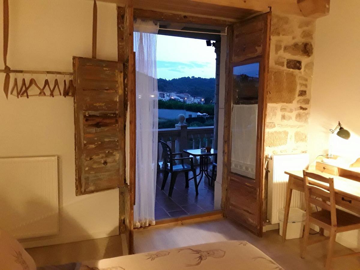 Albergue Valderrobres Auto Check-In Екстер'єр фото