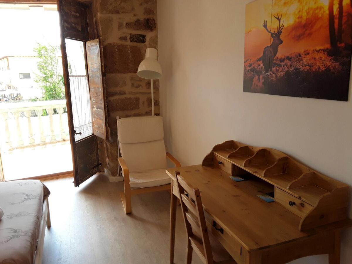 Albergue Valderrobres Auto Check-In Екстер'єр фото