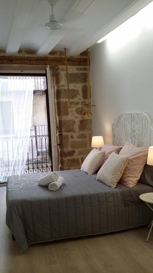 Albergue Valderrobres Auto Check-In Екстер'єр фото