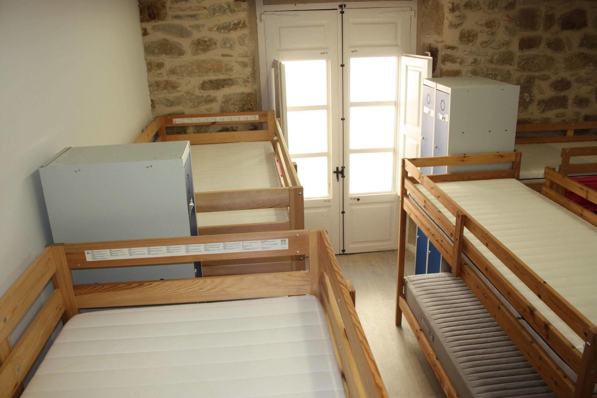 Albergue Valderrobres Auto Check-In Екстер'єр фото